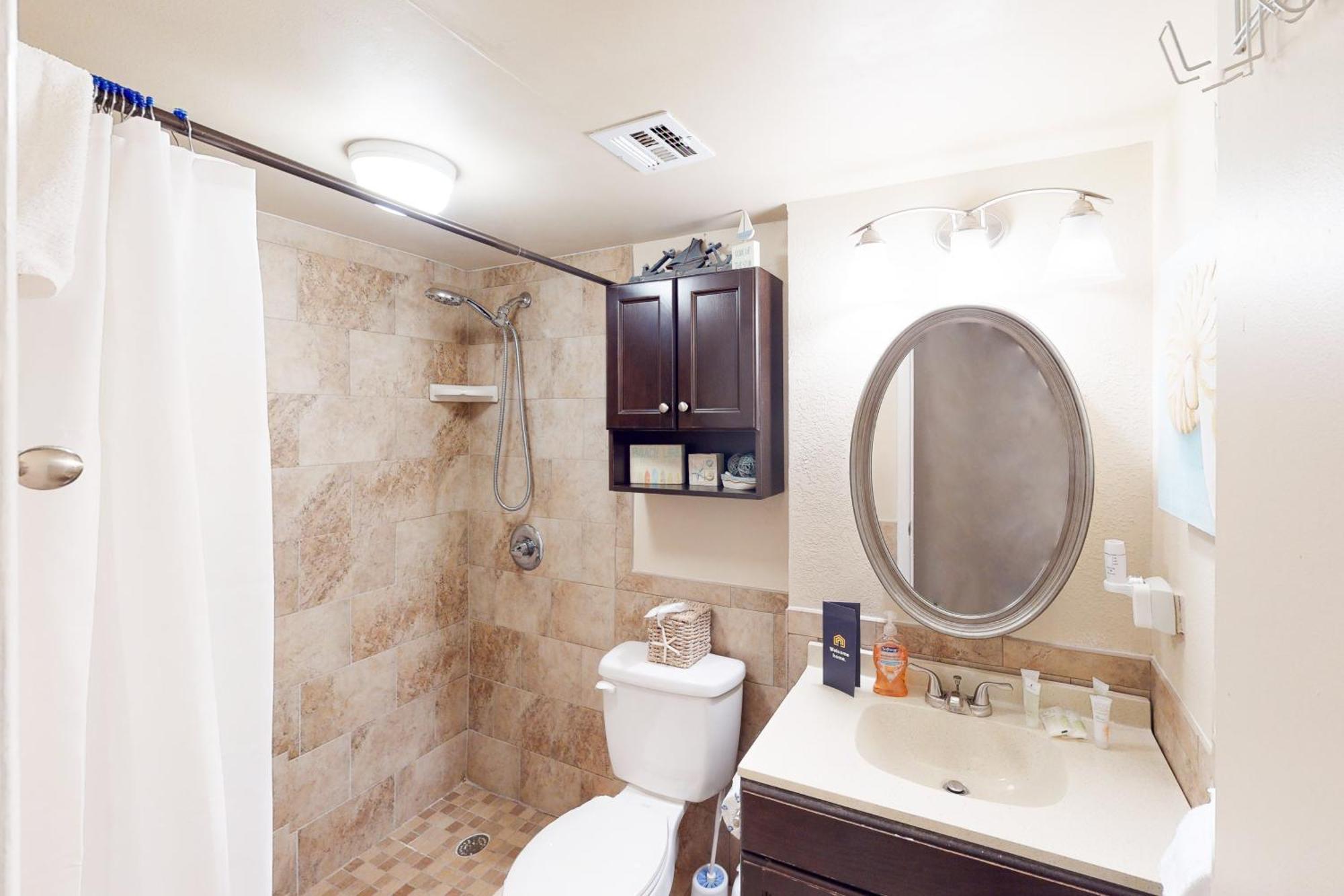 Ocean Jewel Condos Daytona Beach Room photo
