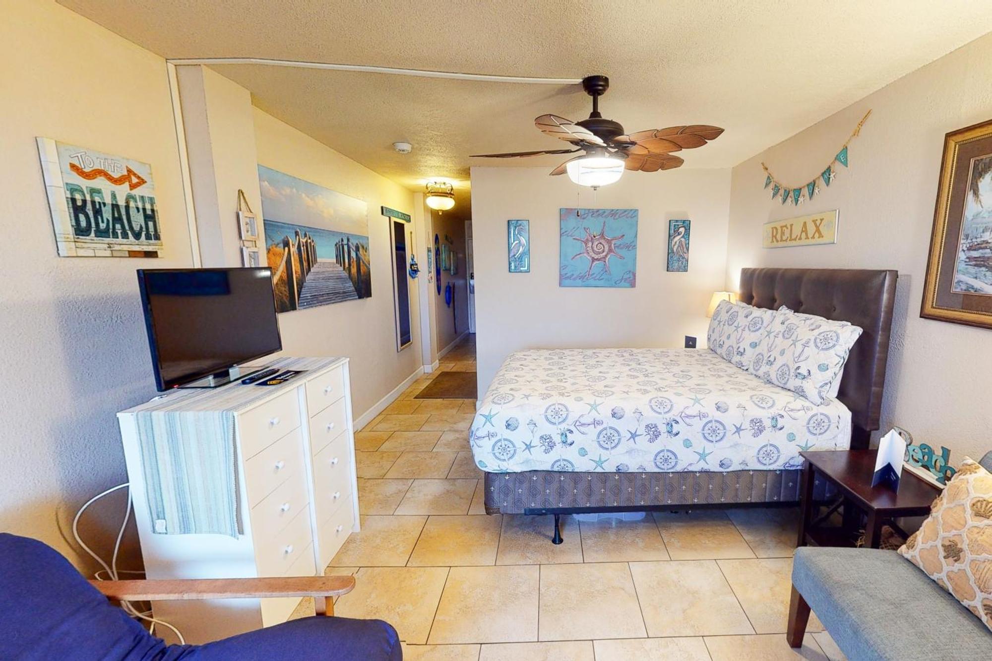 Ocean Jewel Condos Daytona Beach Room photo