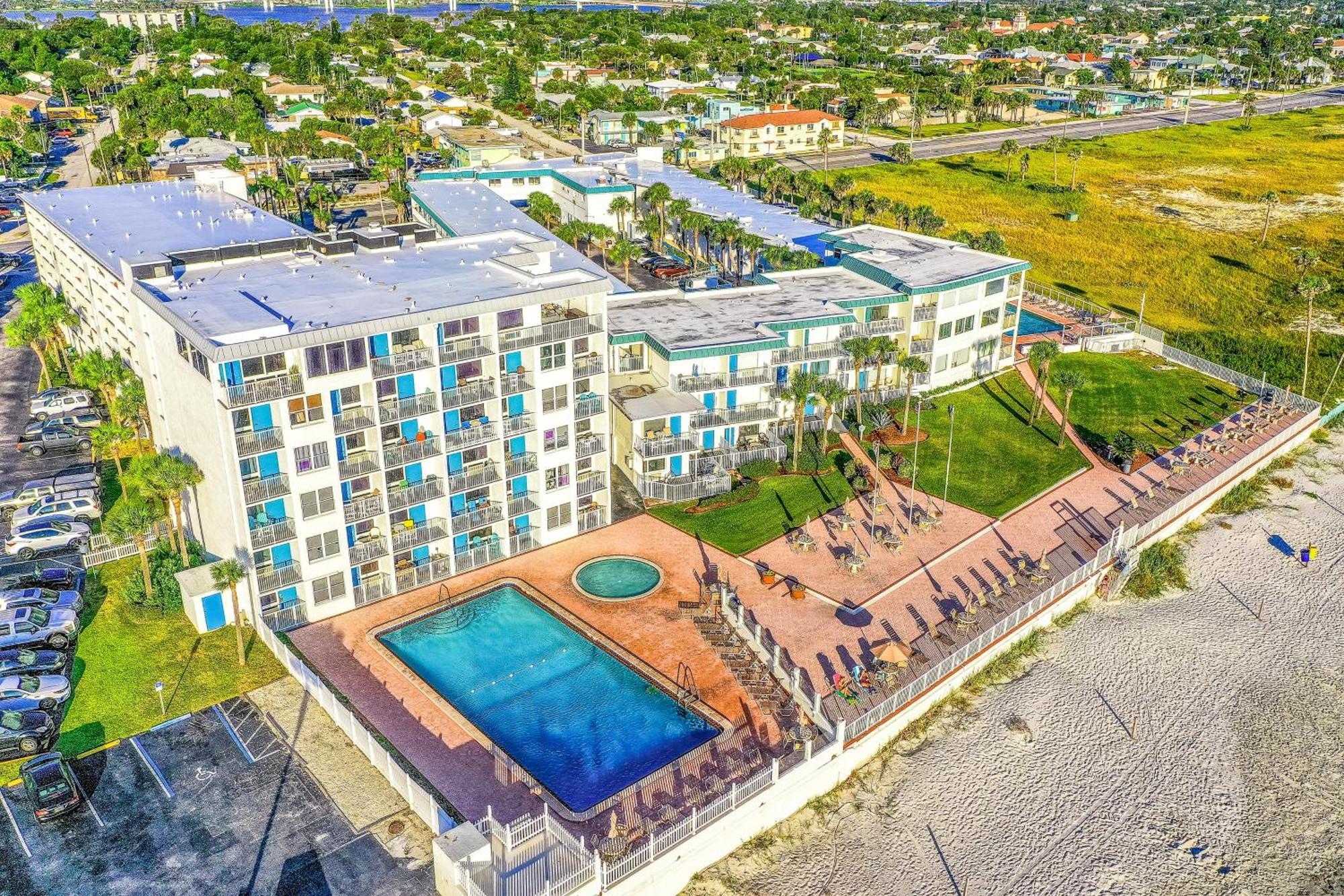 Ocean Jewel Condos Daytona Beach Room photo